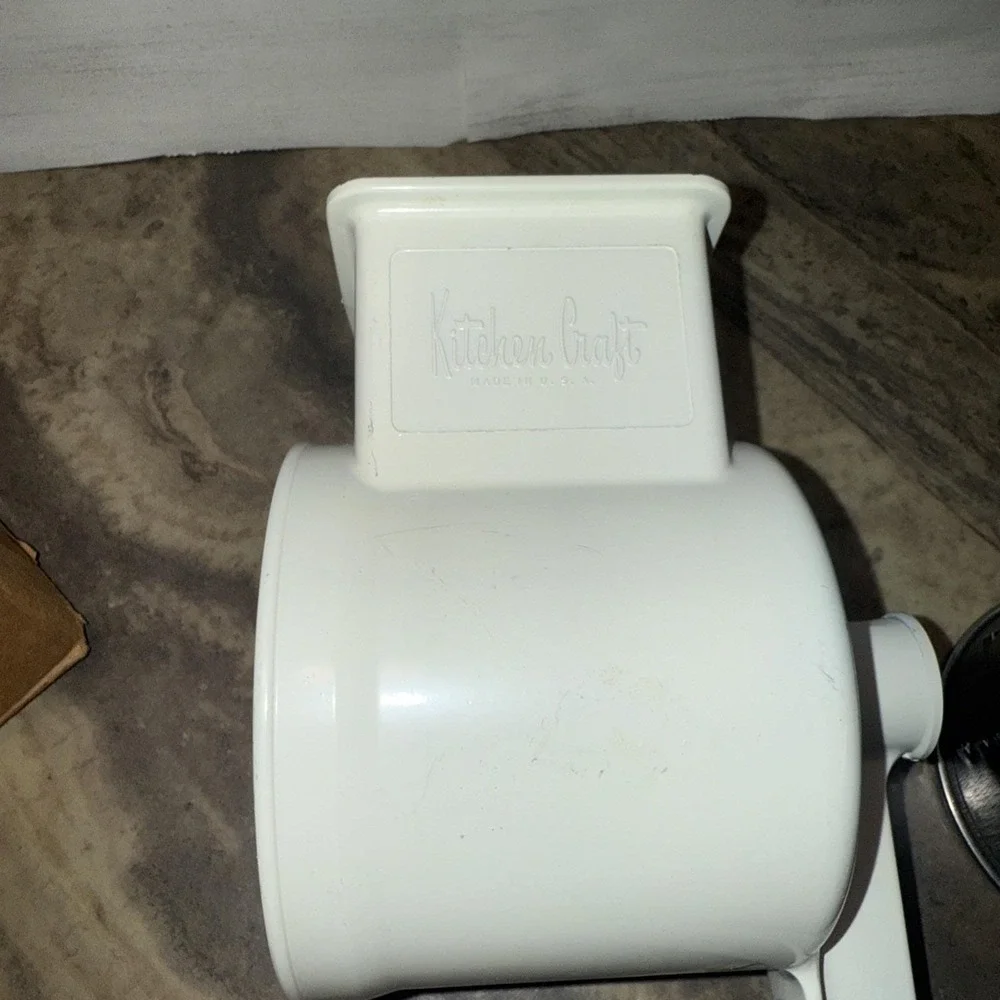 Vintage 1950s KITCHEN CRAFT Vegetable Slicer With Attachments‎